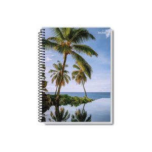 A Coleção New de cadernos universitários reúne modelos de 1 a 20 matérias com capa dura resistente, ideais para o dia a dia escolar ou universitário. As capas estampam belas paisagens naturais, como montanhas imponentes, praias paradisíacas e folhagens verdes exuberantes, transmitindo inspiração, tranquilidade e contato com a natureza enquanto você estuda